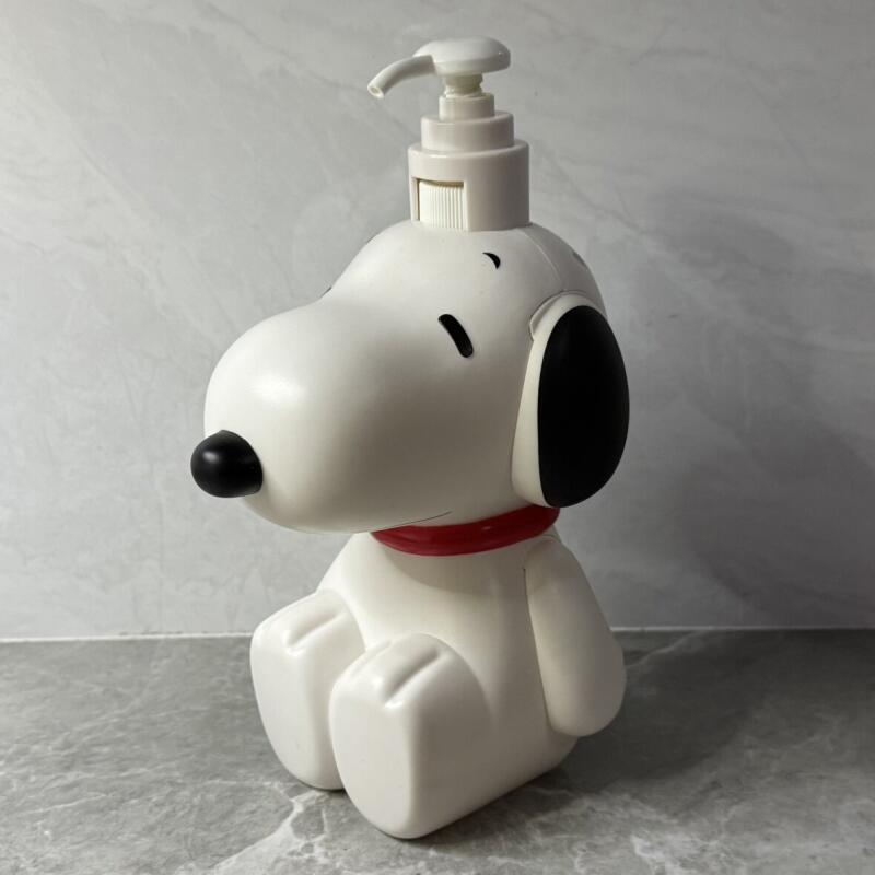 Kawaii Snoopy Dispenser Bottle - Home Goods Bathroom Storage ulasan dan harga